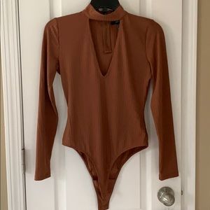 🌺 Rust color bodysuit 🌺